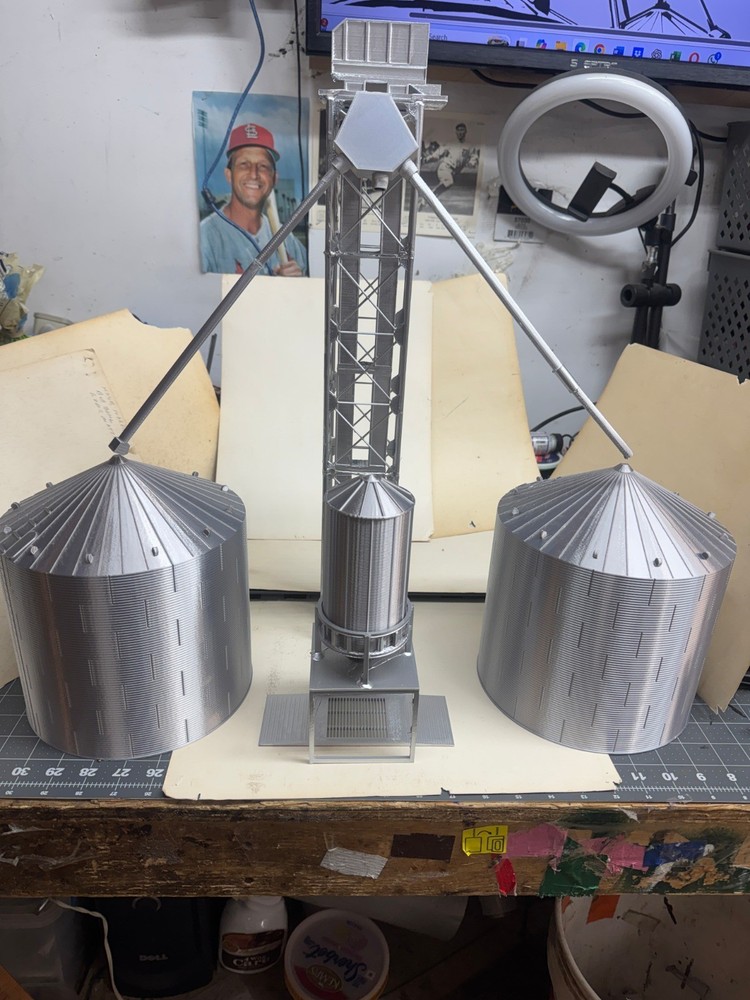 Farm Grain Bin Model Set 3D Printed 2 Bins Leg Tower Pit Auger Unloading Bin