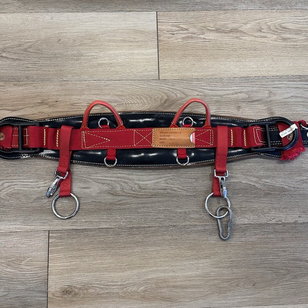 Weaver WLC-330 Saddle Medium 08-01040 READ DESCRIPTION