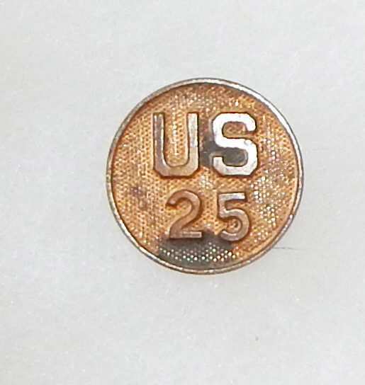 1920's US 25  Enlisted Collar Disc