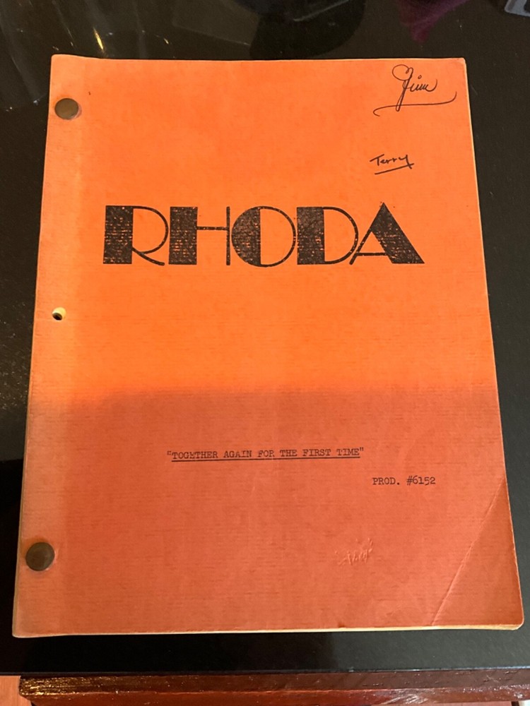 Original RHODA script + extra bonus script! VALERIE HARPER 1976