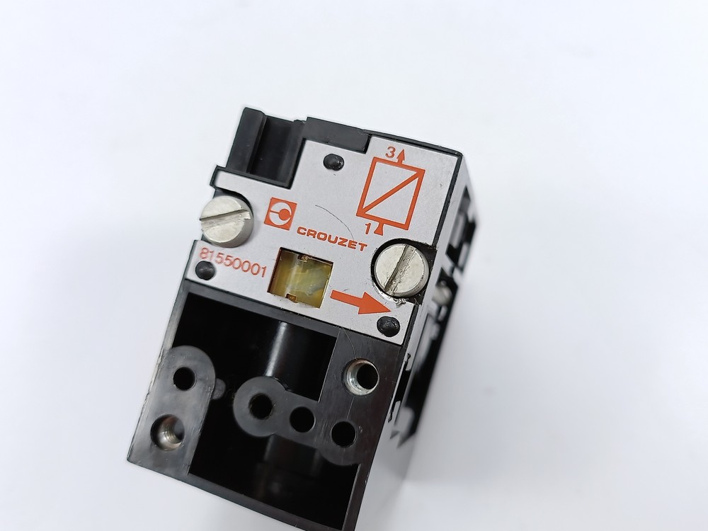 Crouzet 81550001 Pneumatic, Basic Sequencer Module