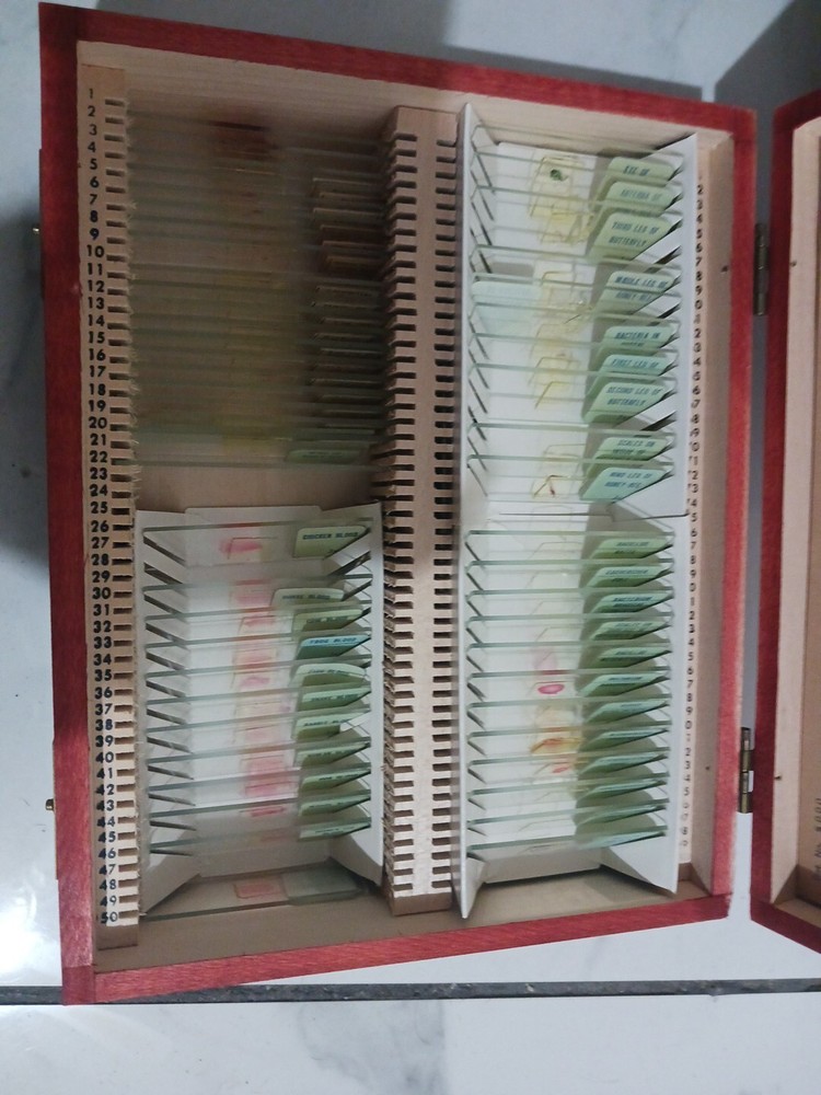 Vintage 1938 E. Leith Microscope Complete