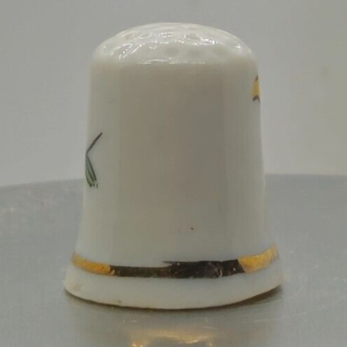 Porcelain Thimble - Red Cardinal