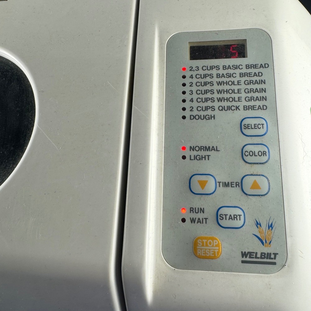 Welbilt The Bread Machine ABM4100T-2 White Automatic Bread Maker 500W 2-4 Cup