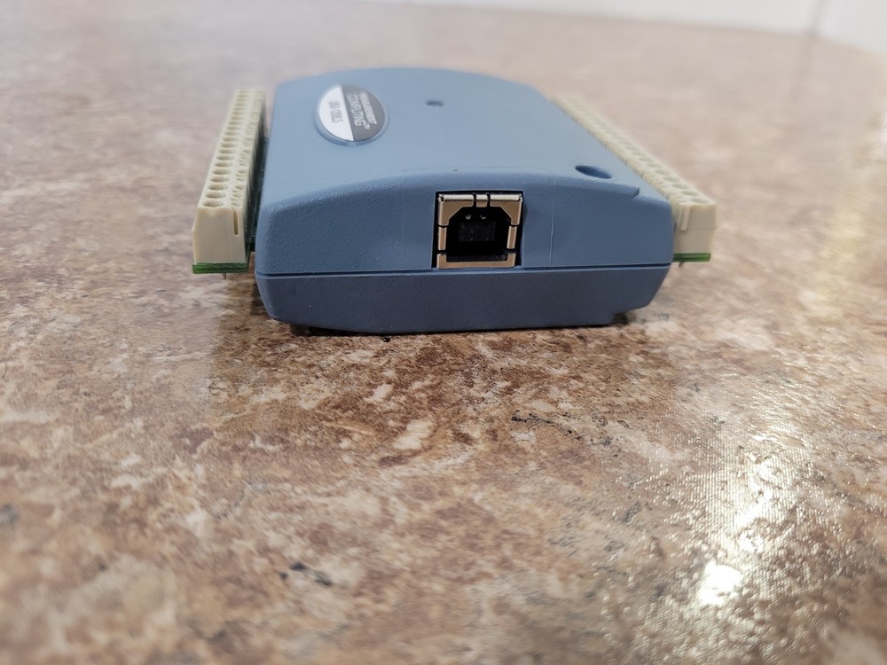 Measurement Computing PMD USB-1208LS Data Acquisition USB DAQ 193715C-01L