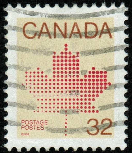 Canada sc#924 Maple Leaf, Used