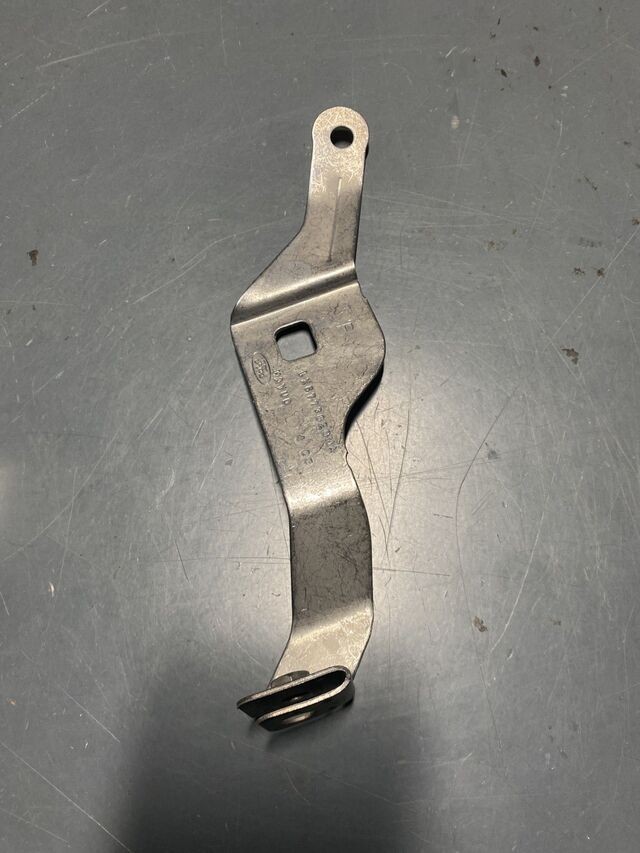 Genuine Bracket Horn LX6Z-13830-E