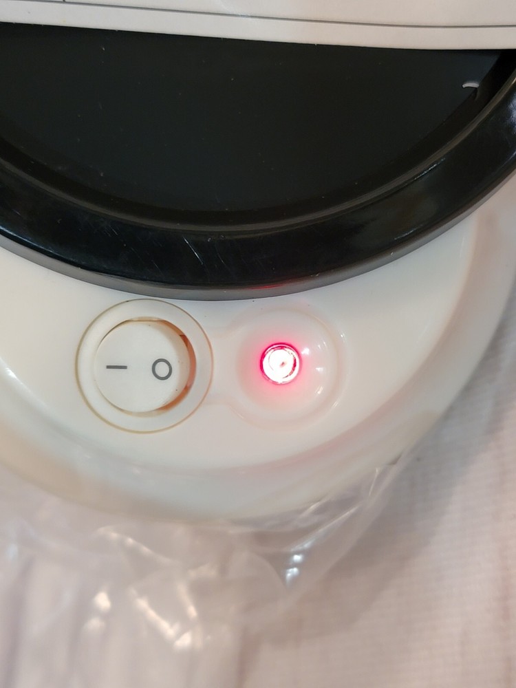 Intertek Electronic Beverage Warmer Open Box Excellent Working Condition