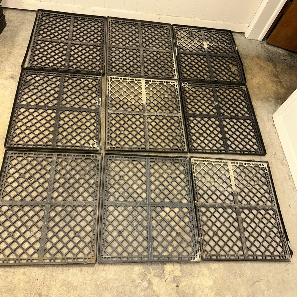 Black Plastic Stackable Bread Tray - 24L x 21” W x 1” (20 Trays)