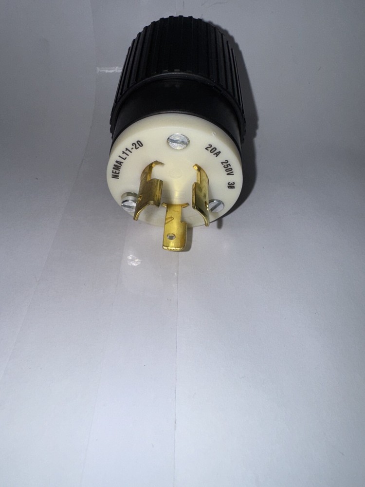 Bryant 71120NP Locking Plug, 3P 3W 20A 250V 3PH