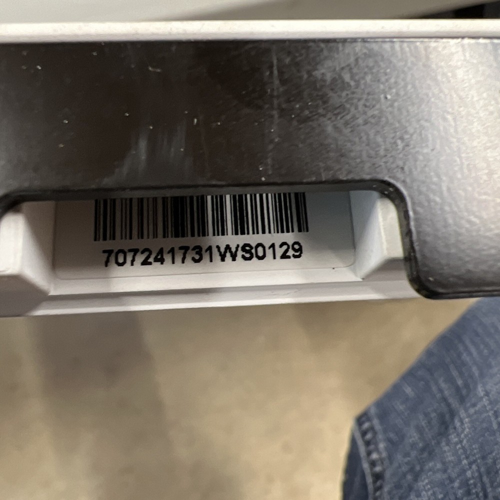 iPort Surface Mount Bezel White aluminum iPad Mini 4