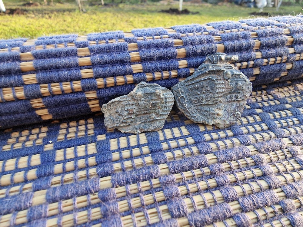 WW2 Original German Badge Front Item Relic.