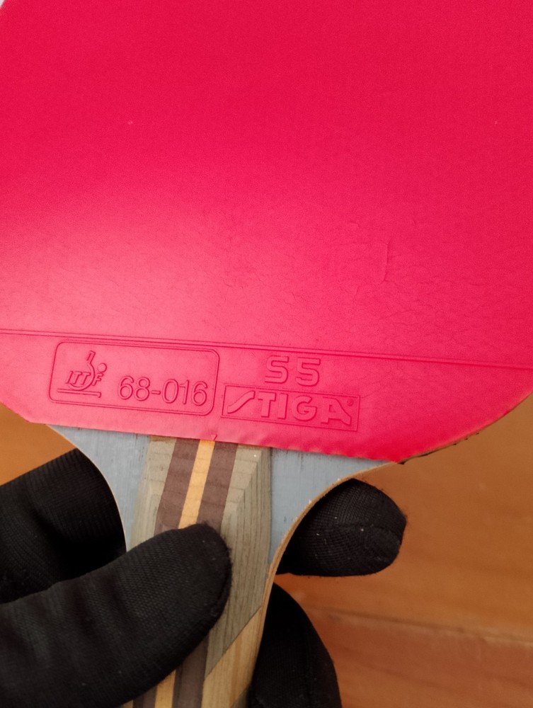 Stiga Raptor Performance, 7-ply extra light blade Ping Pong Paddle