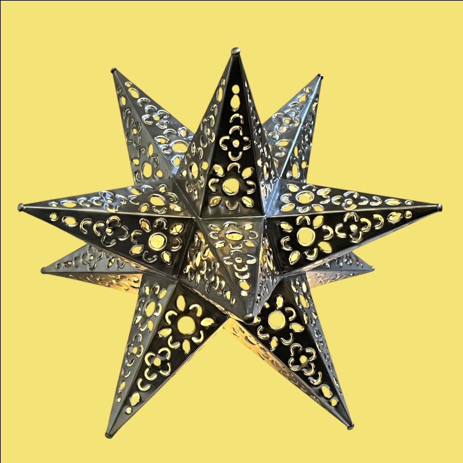 Moravian Tin STAR , Mexican Xmas TREE TOPPER 11" Estrella