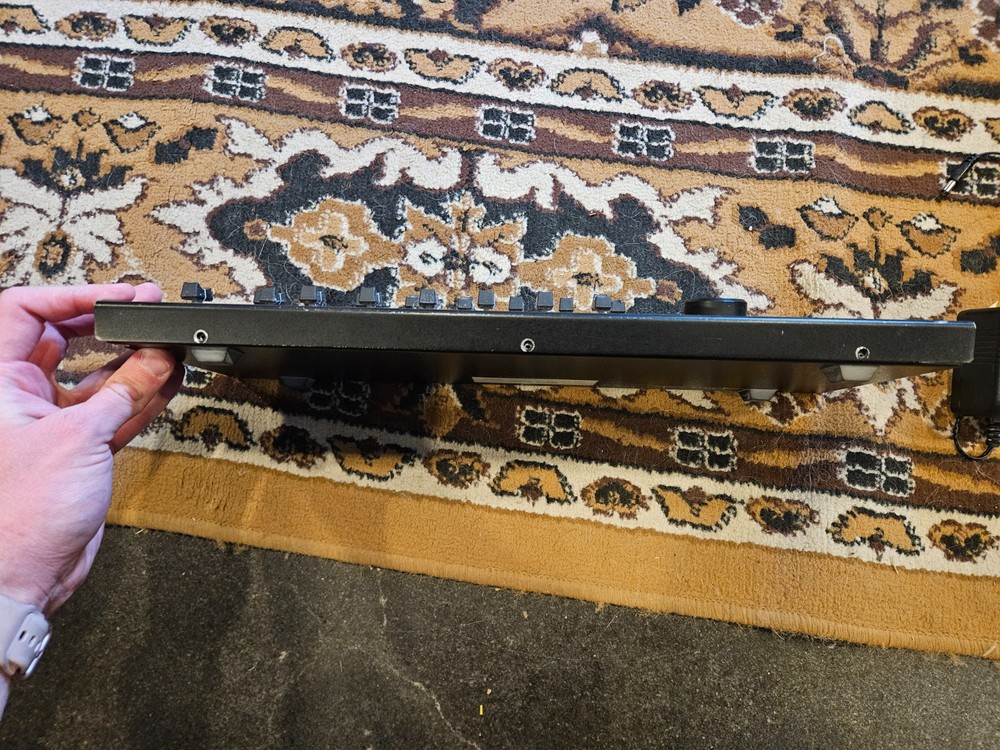 Peavey PC1600 MIDI Fader Controller