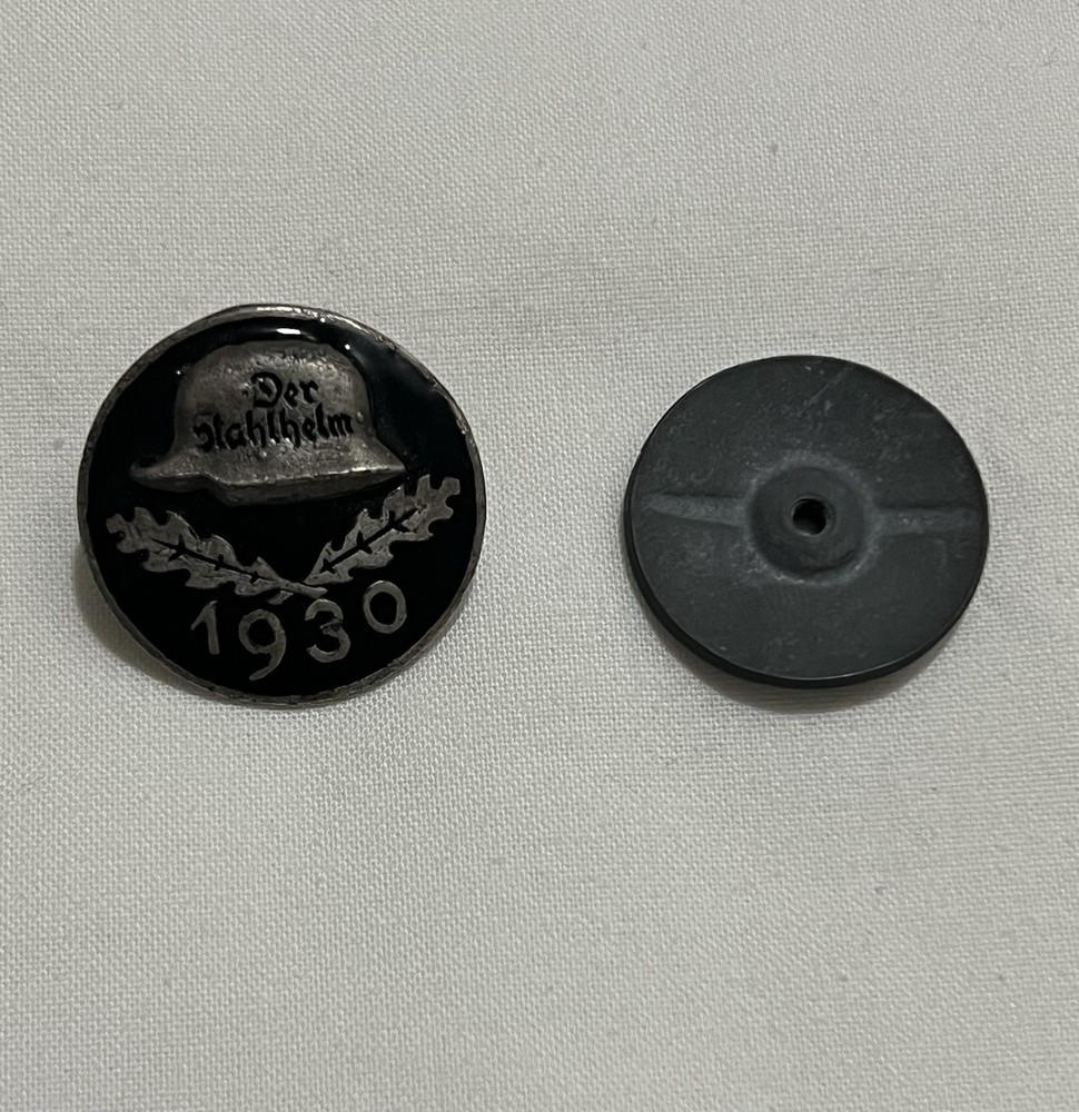 Germany Army Pin WWII Replica