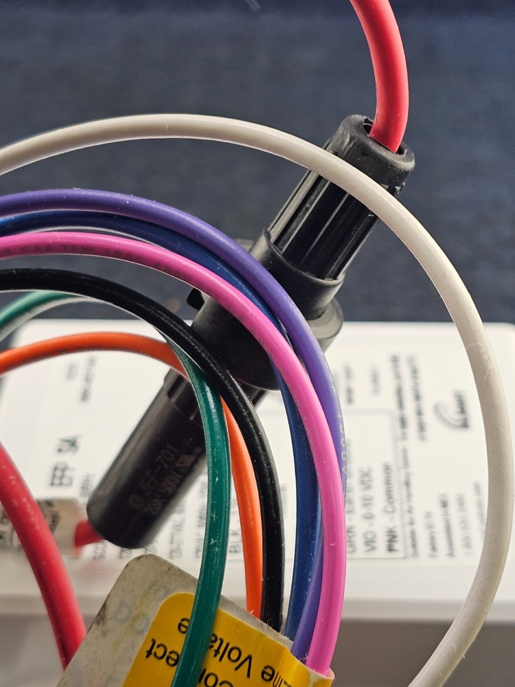 Acuity Controls nLight NPP16 D EFP SA: Power Pack Occupancy Control