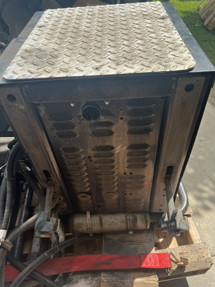 Thermo King Tripac Apu Rear Panel