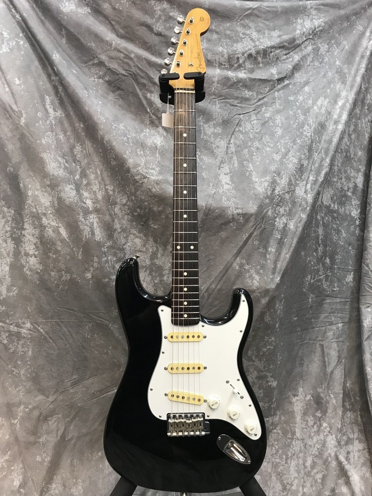 Fender Japan ST62-50