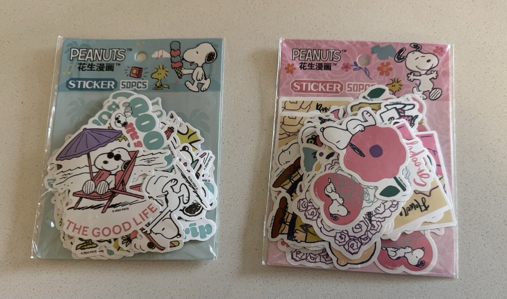 (Set of 2)  Total 100 PCs Peanuts Snoopy Stickers 50 styles ( 2 each)