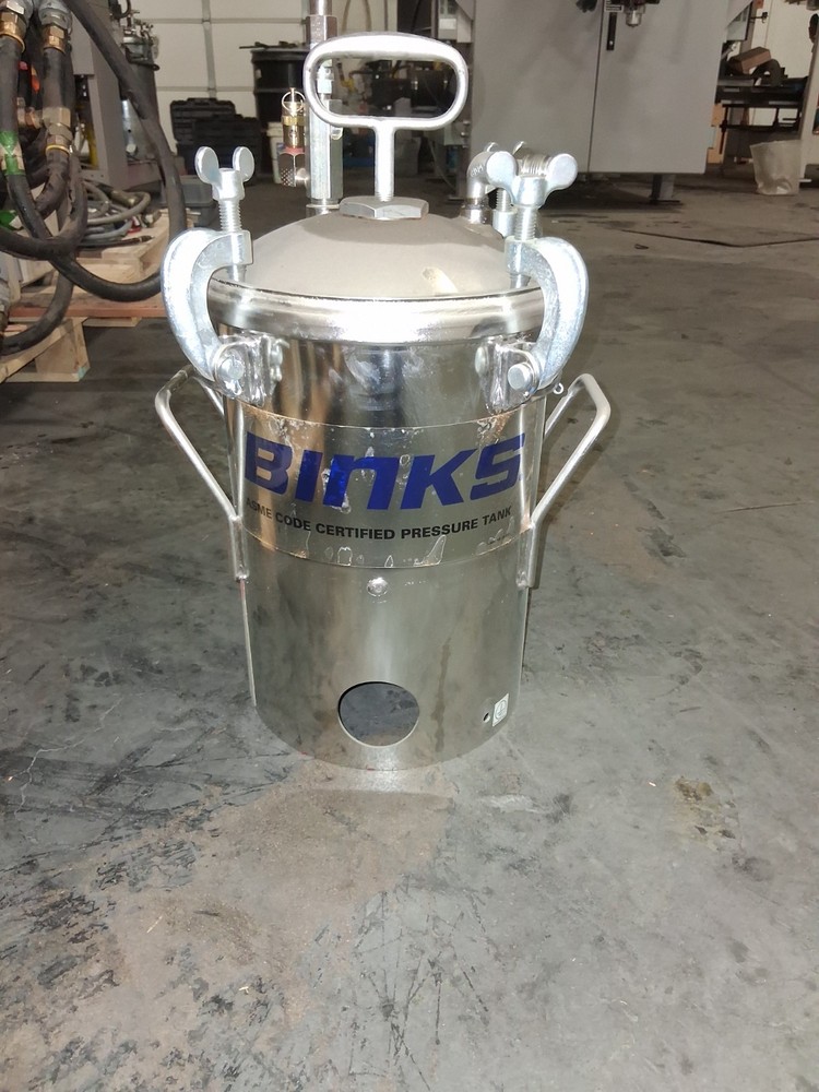 BINKS 83G PRESSURE POT