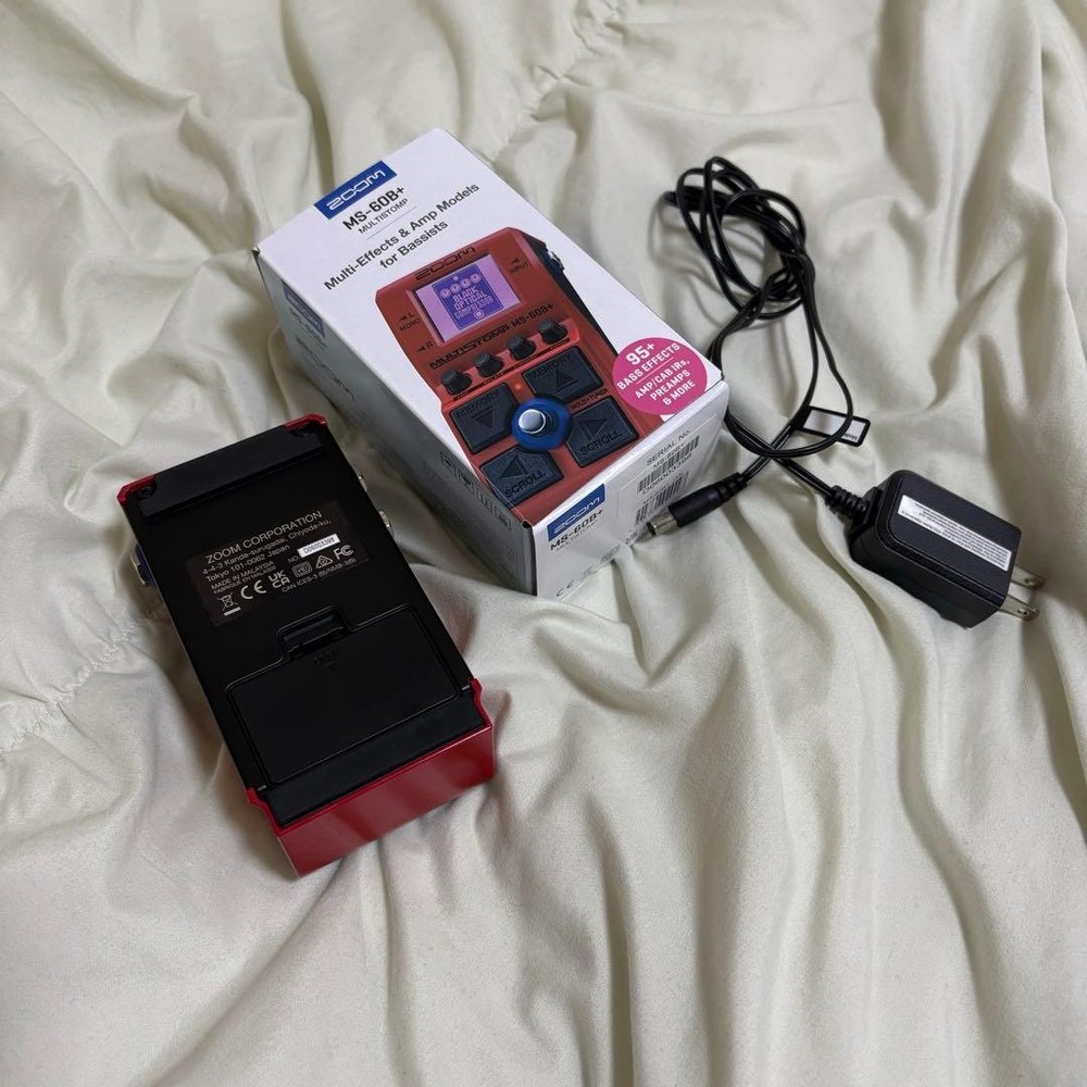 zoom MS-60B + bass multi-effector