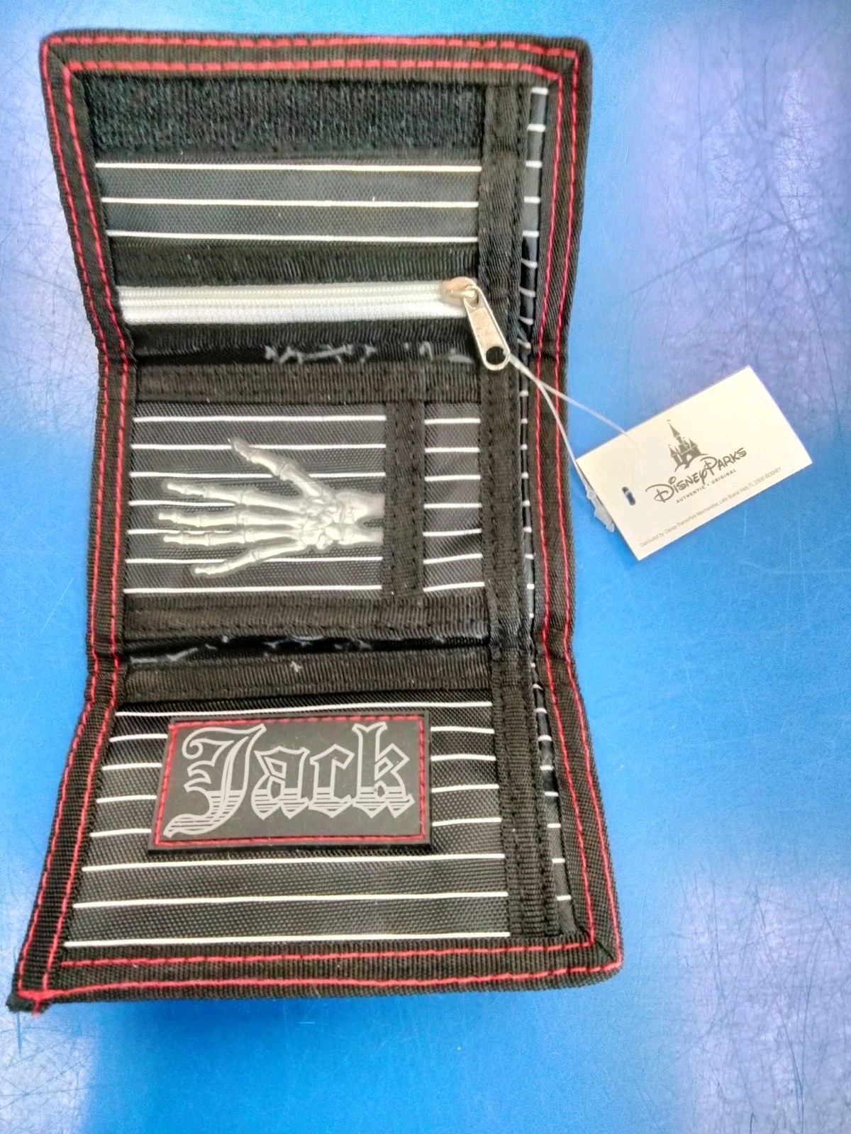 NEW Disney Nightmare Before Christmas Trifold Skellington Wallet Cash Coin Card