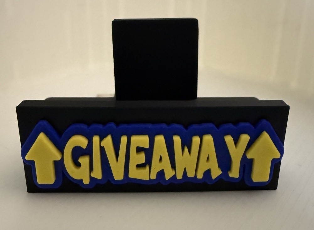 Giveaway Adjustable Card Stand