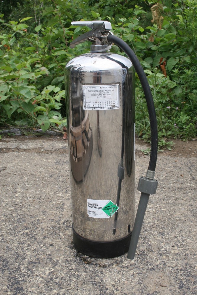 Amerex 2.5 Gallon FOAM Refillable Fire Extinguisher Class 2-A Model 252