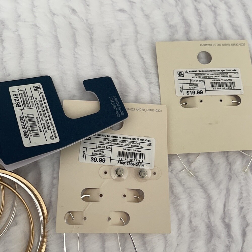'I Feel Pretty' Package Bracelets & Earrings Set