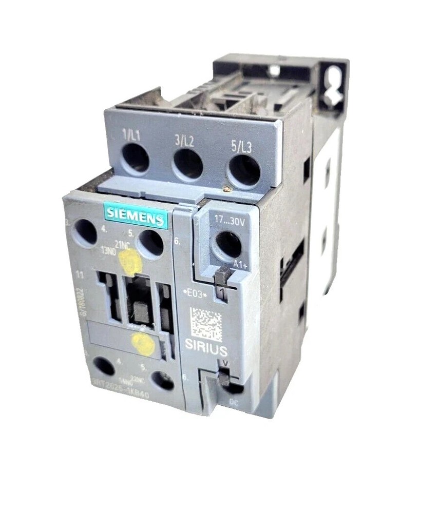 SIEMENS  3RT2025-1KB40  Contactor used.
