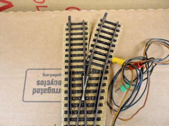 Marklin Ho Model Track 3900 MW Right hand switch set #6 nice!