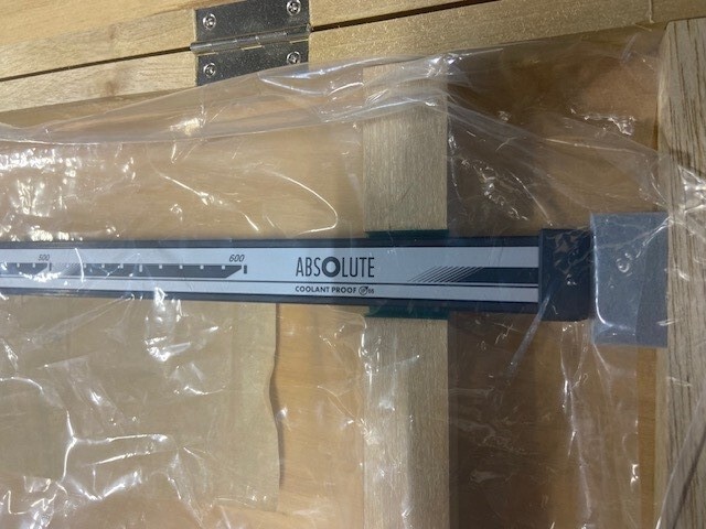 Mitutoyo ABS Coolant Proof Carbon Caliper CFC-60GL, 552-151-10 - NEW