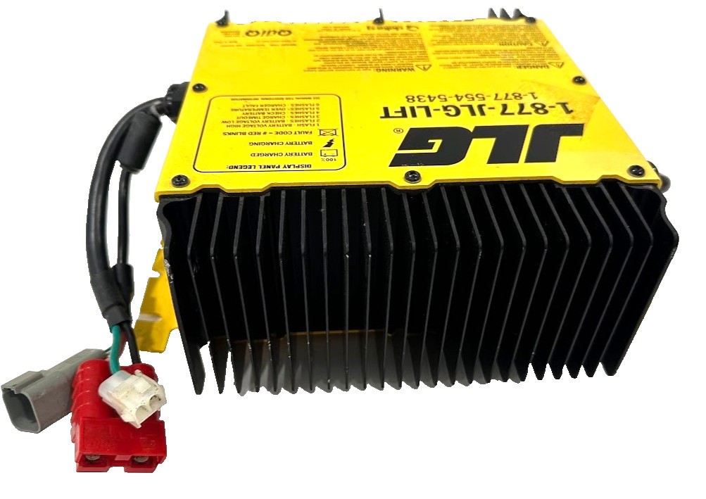 JLG BATTERY CHARGER 1001112111-1930ES 2630ES 3246ES 2030ES 2646ES PRE-OWNED 24 V