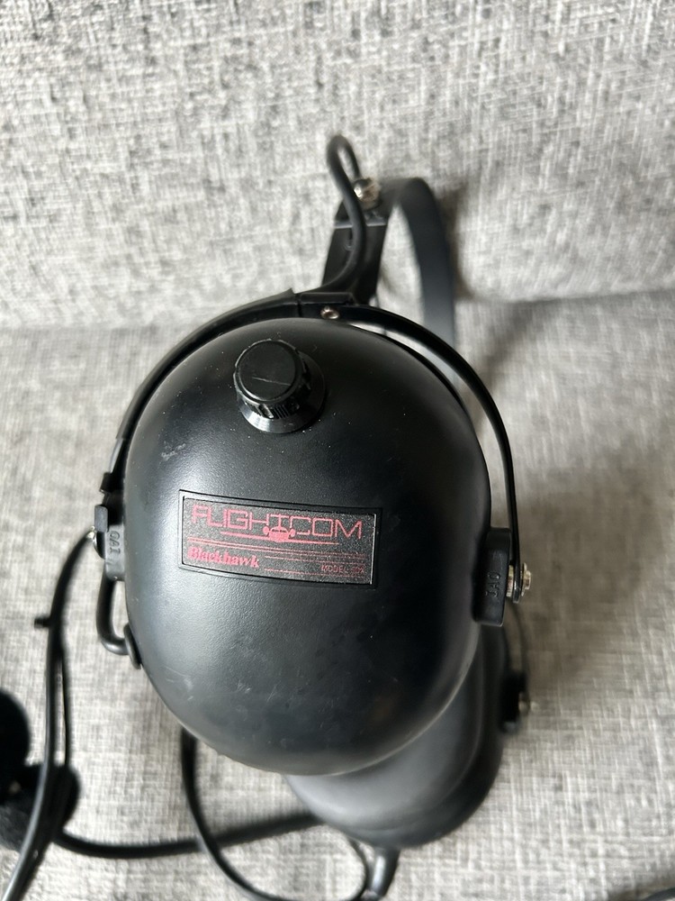 FLIGHTCOM BLACKHAWK 5DX AVIATION HEADSET NICE CONDITION