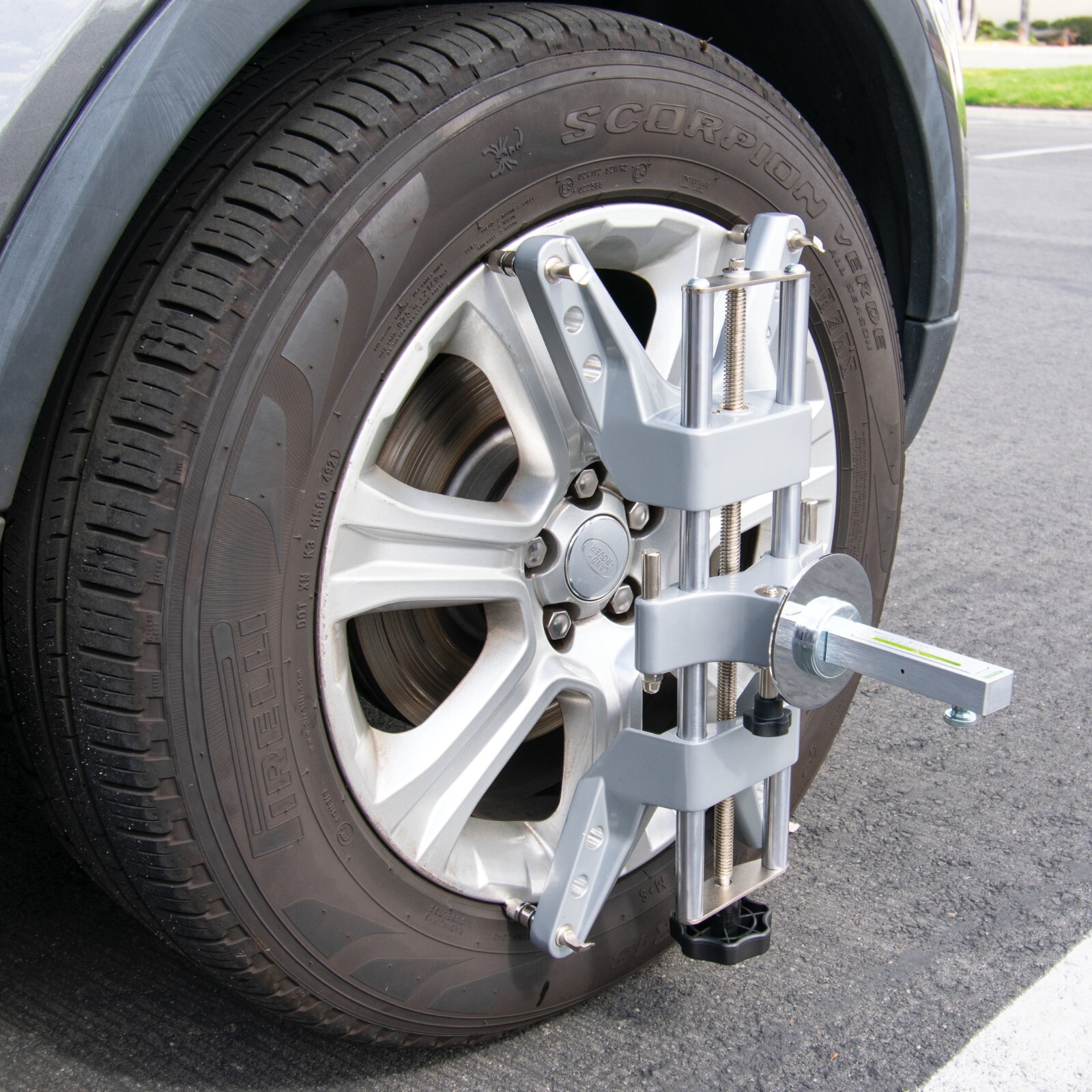 3D DSP Wheel Alignment Rack Tool - Wheel Clamp with Adapter for Magnetic Gauges