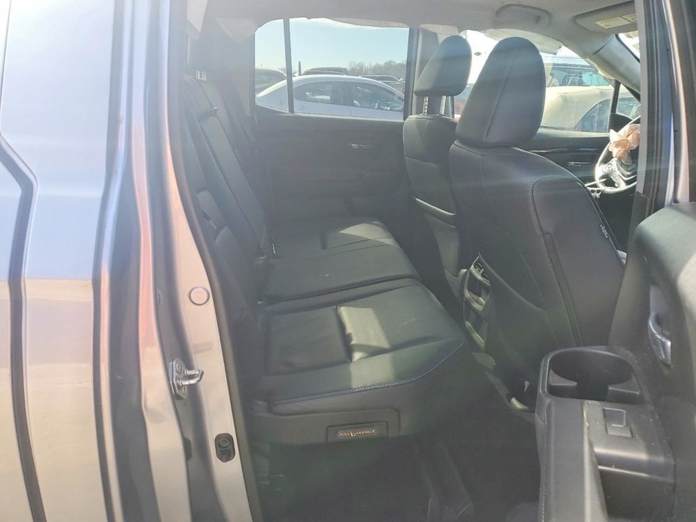 RIDGELINE 2019 Glove Box 809667