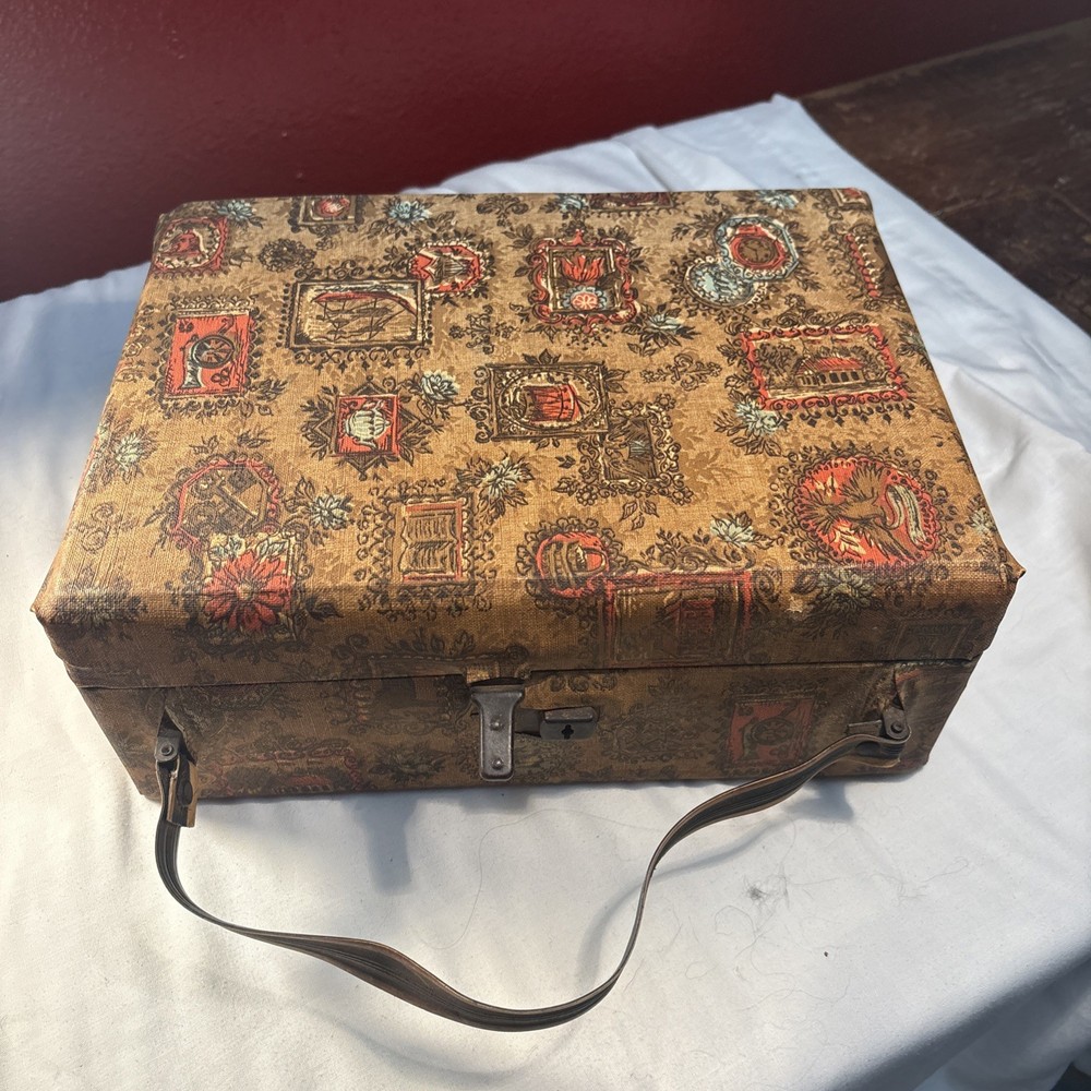 Vintage Sewing Case Box With Handle