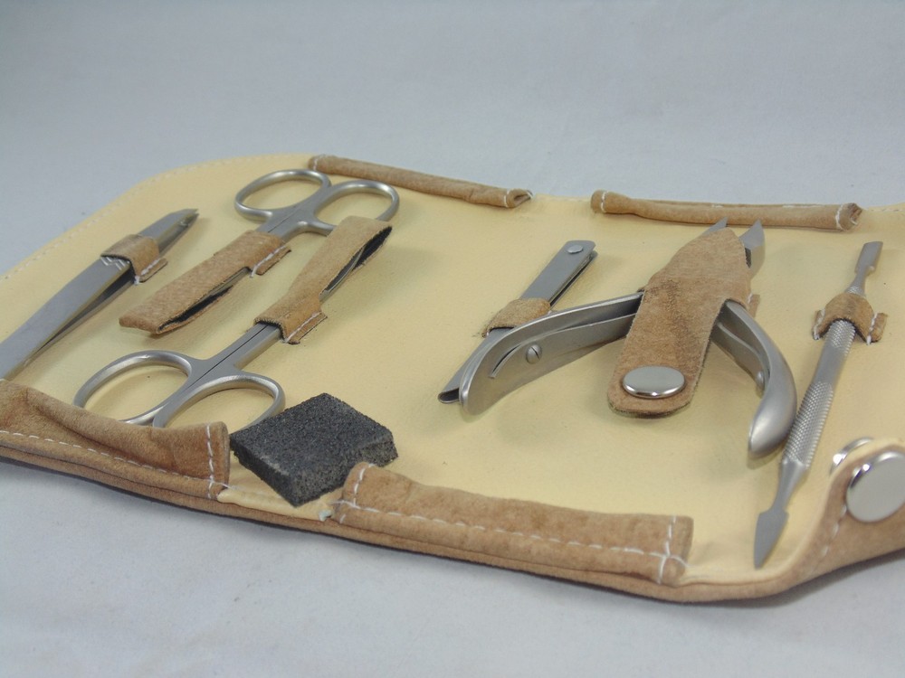 Men's Grooming Set (6) from USA