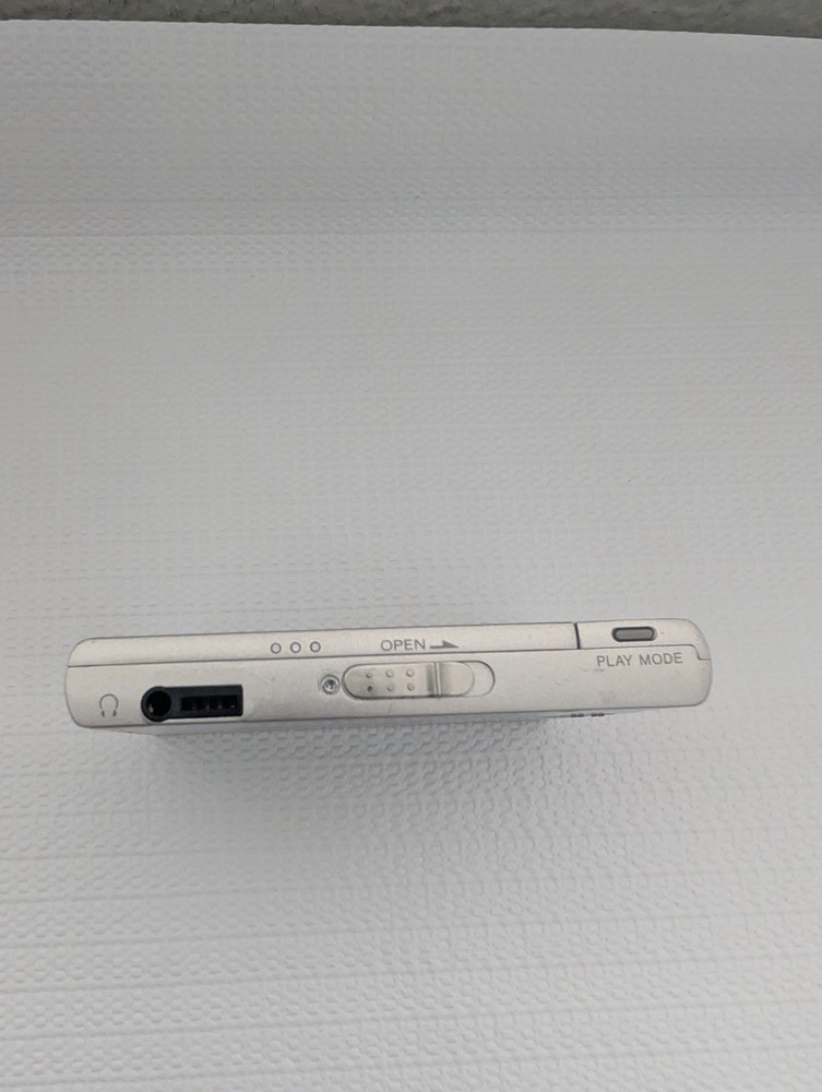Sony MZ-E50 Mini Disc Player Used.