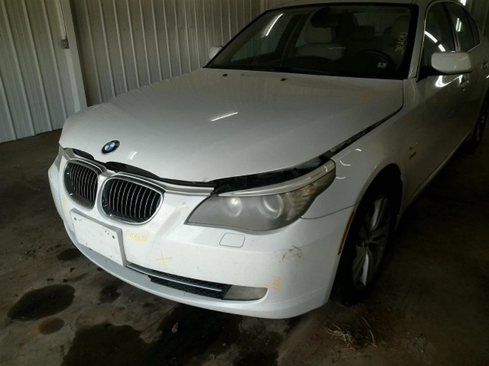 528I 2010 High Mounted Stop Light 104788876