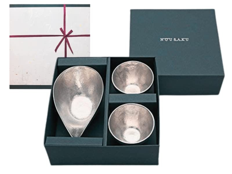 Nousaku Tin Sake Set Katakuchi with 2 Guinomi Cups Takaoka Craft Japan