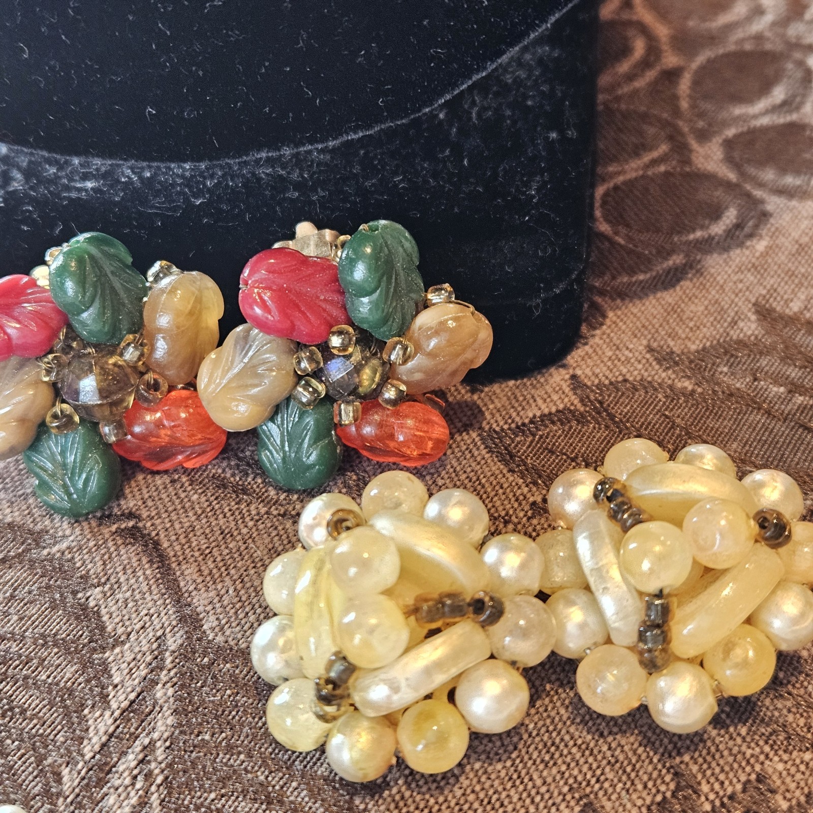 Lot Of 12 Vintage Jewelry Marked Hong Kong. 5 Necklaces 6 Pair Of Earrings And