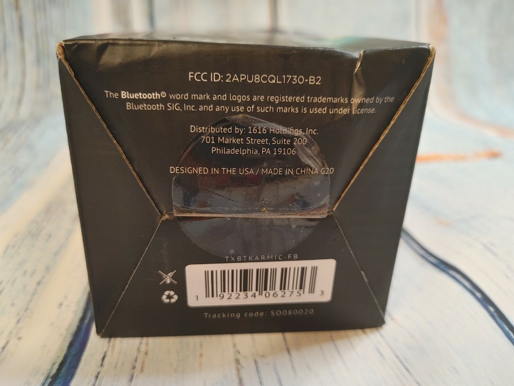 Traxx Bluetooth Wireless Karaoke Microphone & Speaker