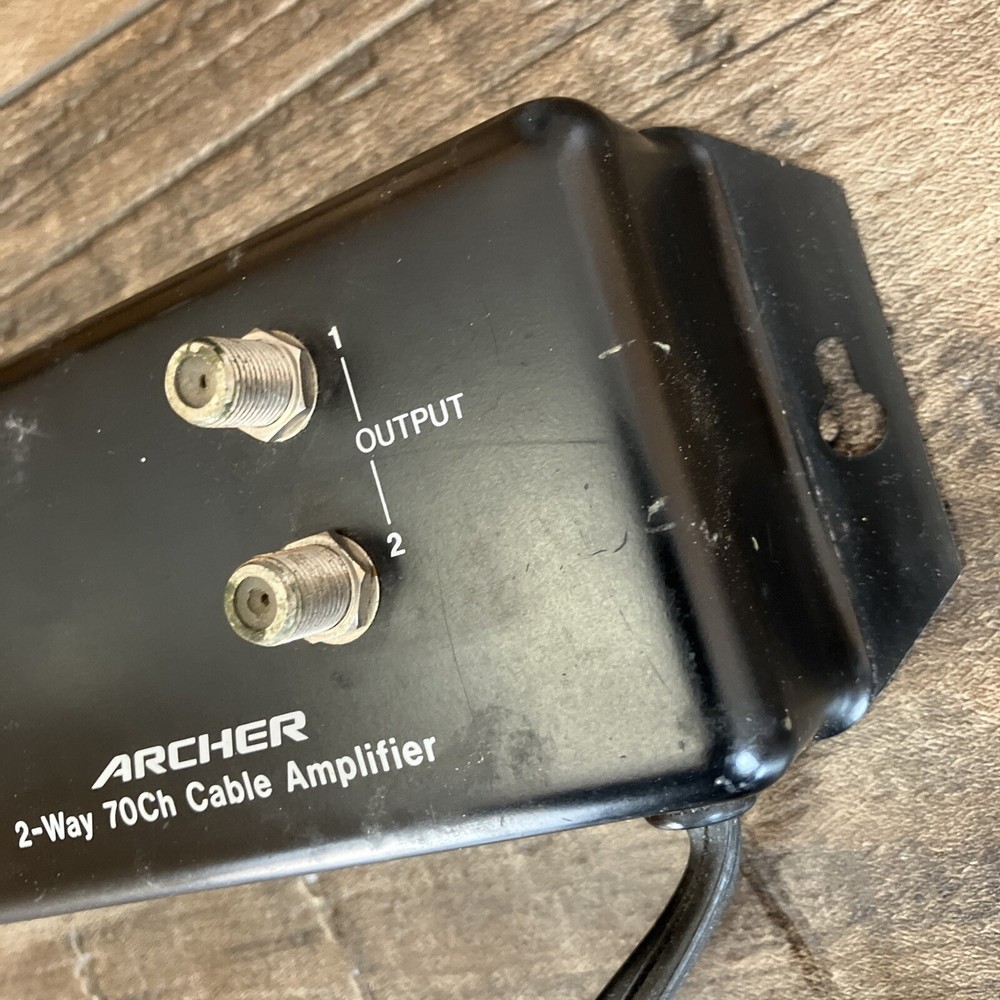 Untested ARCHER 2-WAY 70Ch CABLE AMPLIFIER 15-1960 120V