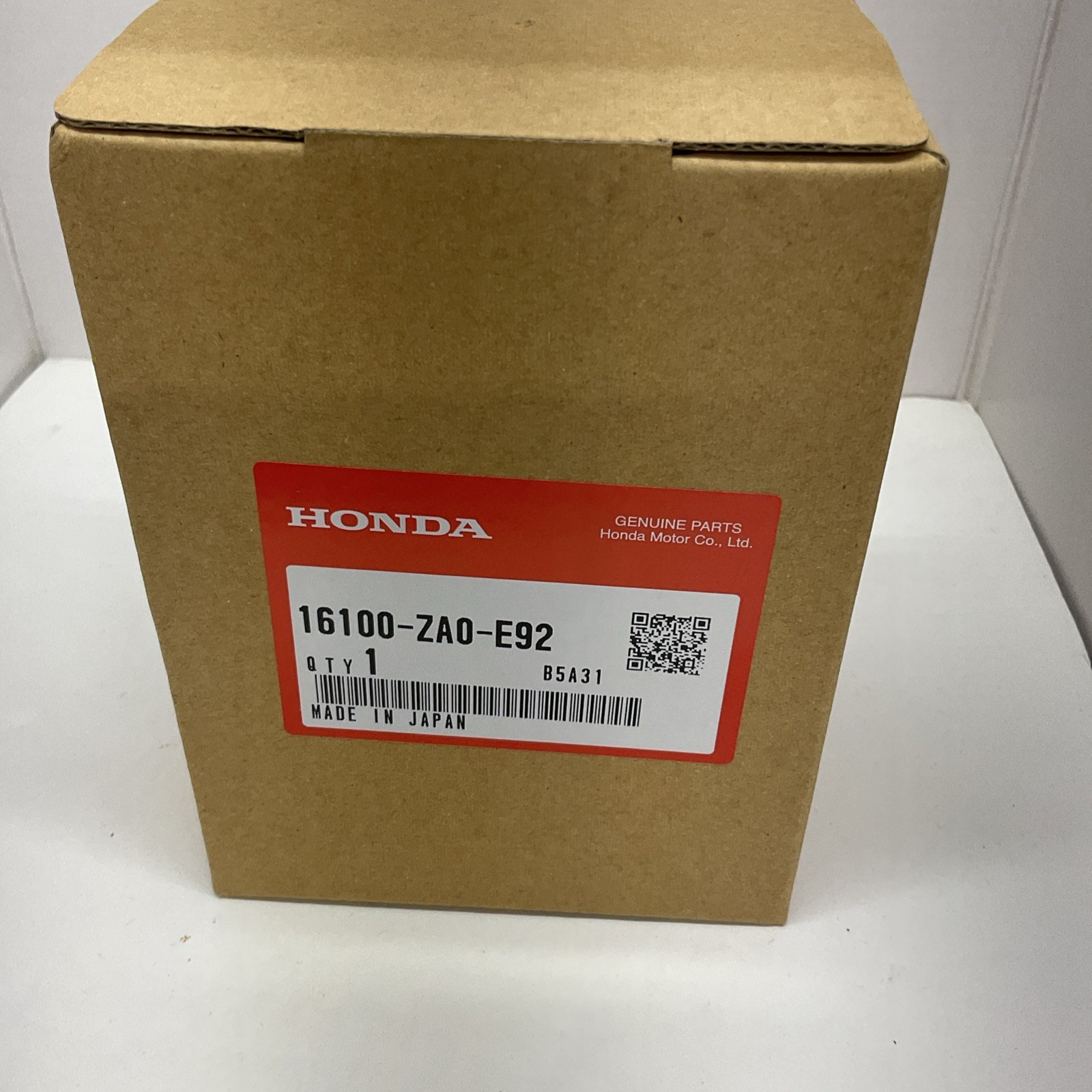 HONDA Carburetor ES6500K2 16100-ZA0-E92 Genuine OEM