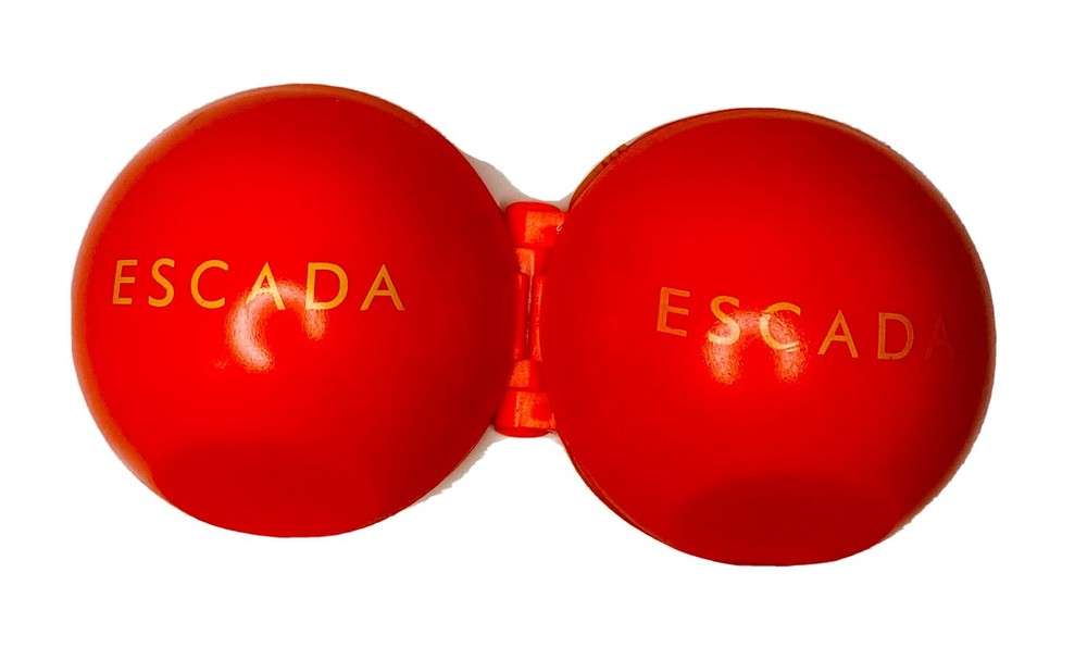Escada speakers