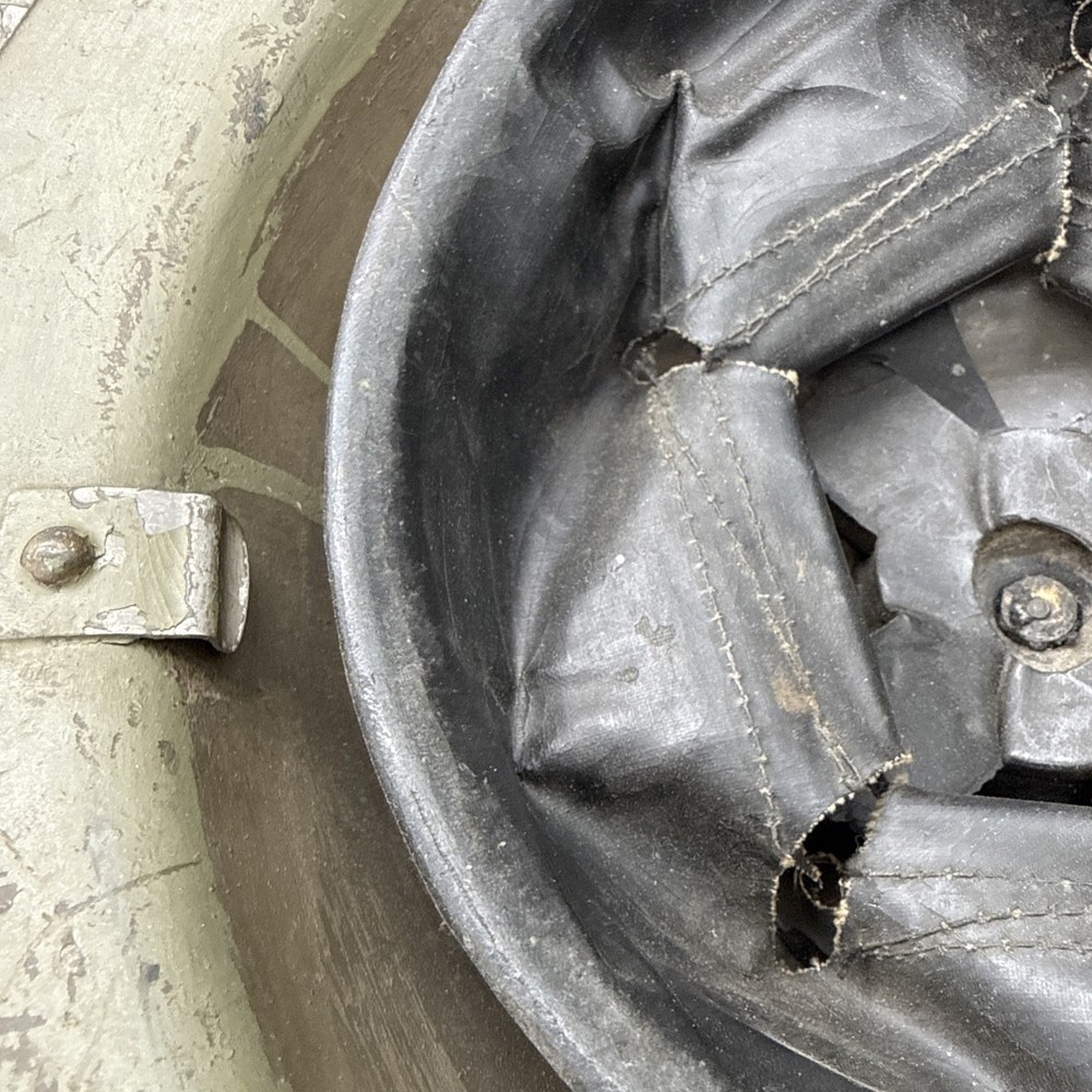 WWII WW2 Second 2nd Irish Brigade Eastern Command Helmet