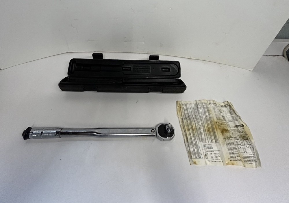 Adjustable Torque Wrench with Micrometer Settings ALLTRADE Case & Instructions