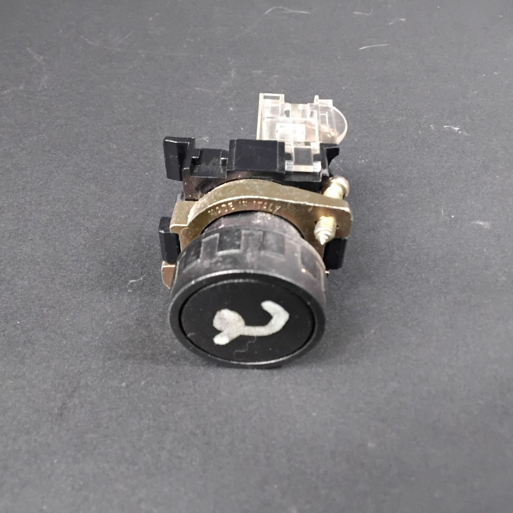 BRETER R22801 SELECTOR SWITCH ($21 OBO)